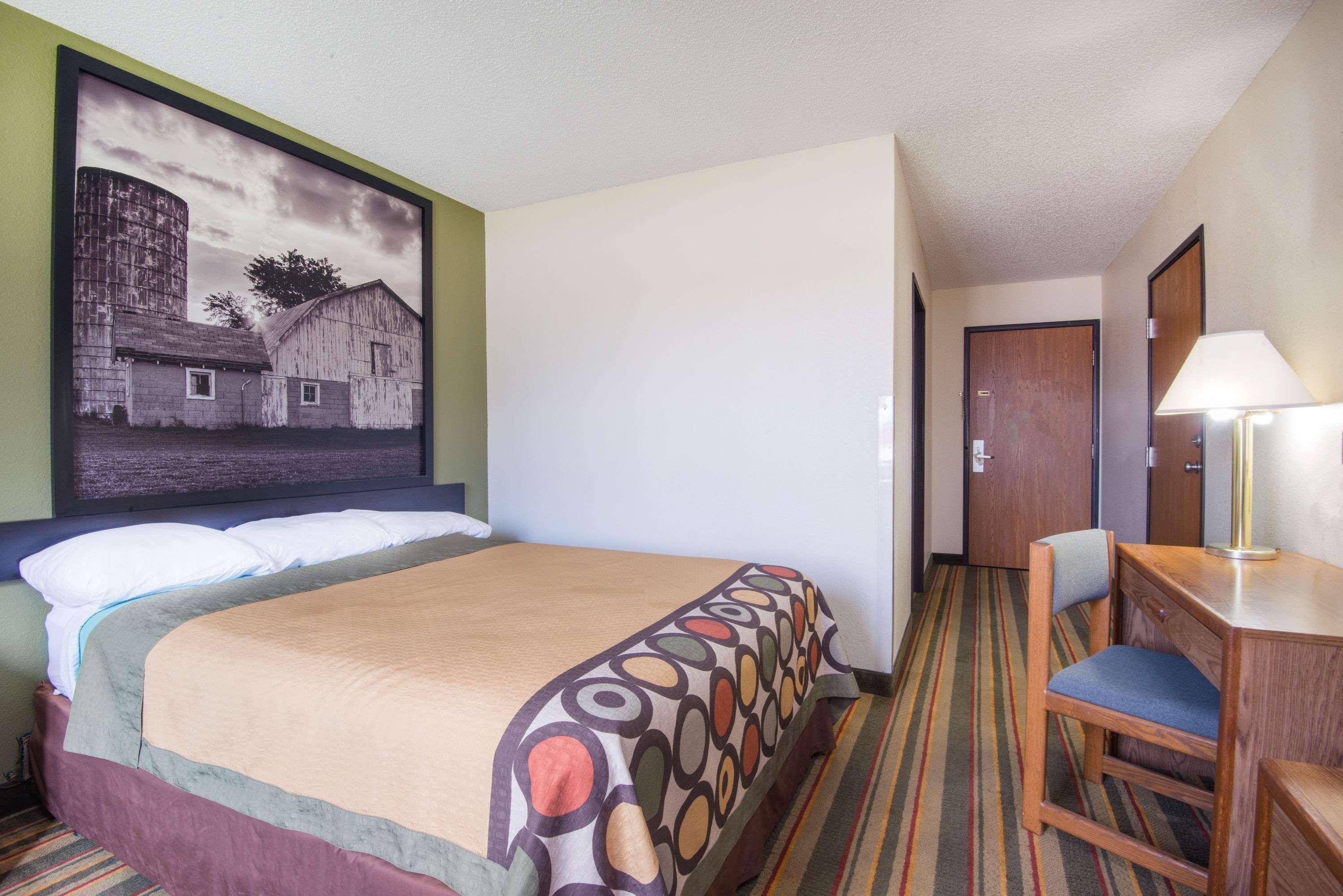 Super 8 By Wyndham El Dorado Hotel Luaran gambar